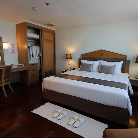 Grand Tower Inn Rama 6 Bangkok Ngoại thất bức ảnh