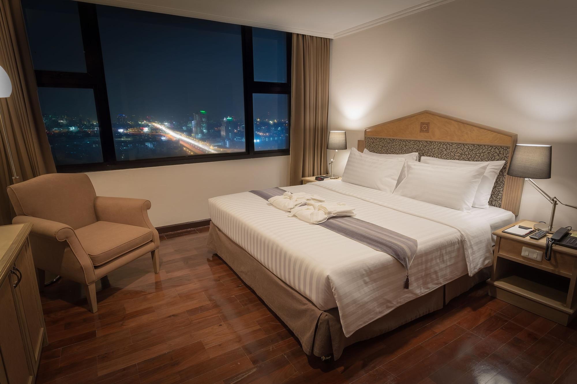 Grand Tower Inn Rama 6 Bangkok Ngoại thất bức ảnh
