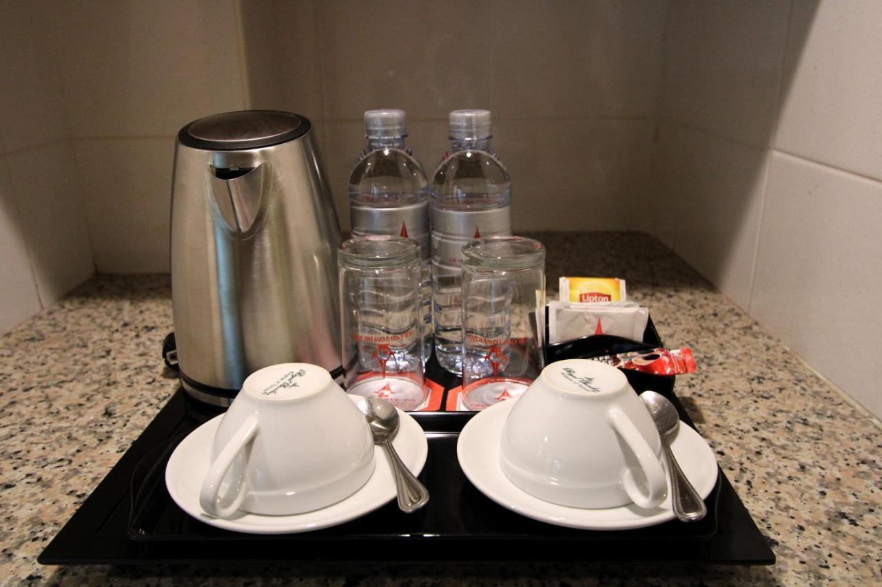 Grand Tower Inn Rama 6 Bangkok Ngoại thất bức ảnh