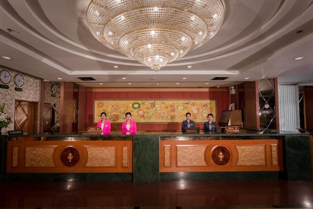 Grand Tower Inn Rama 6 Bangkok Ngoại thất bức ảnh